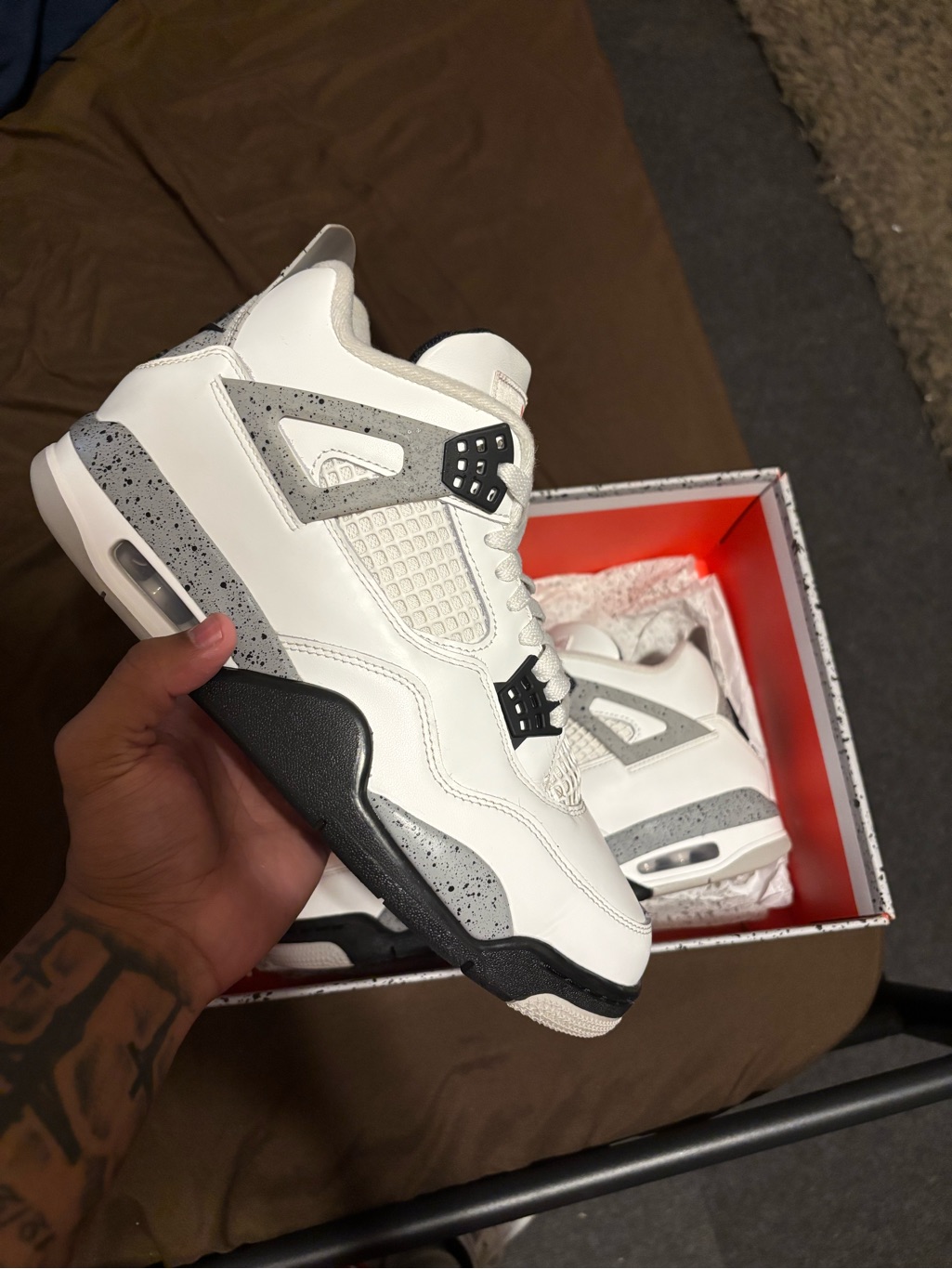 Jordan 4 White Cement 2025 Sz 9 Jordan 4 White Cement 2025 Sz 9